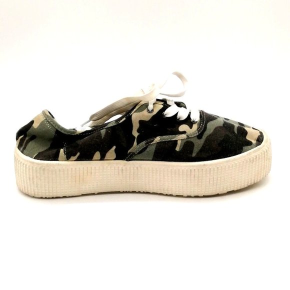 Cool Planet Womens Sneaker Stream Green Camouflage Platform Lace Up 8.5 NEW - Picture 2 of 9